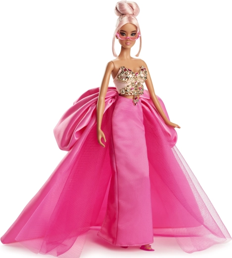 Rochie roz cu trenă lungă