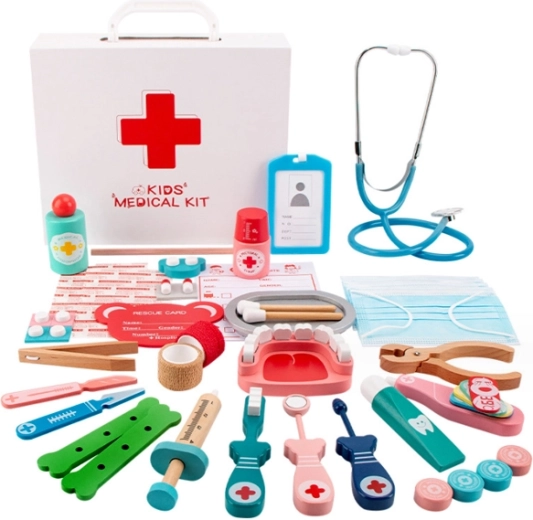 set din lemn micul doctor