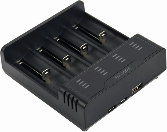 Alimentare USB și design funcțional