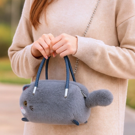 Două mânere și lanț metalic detașabil