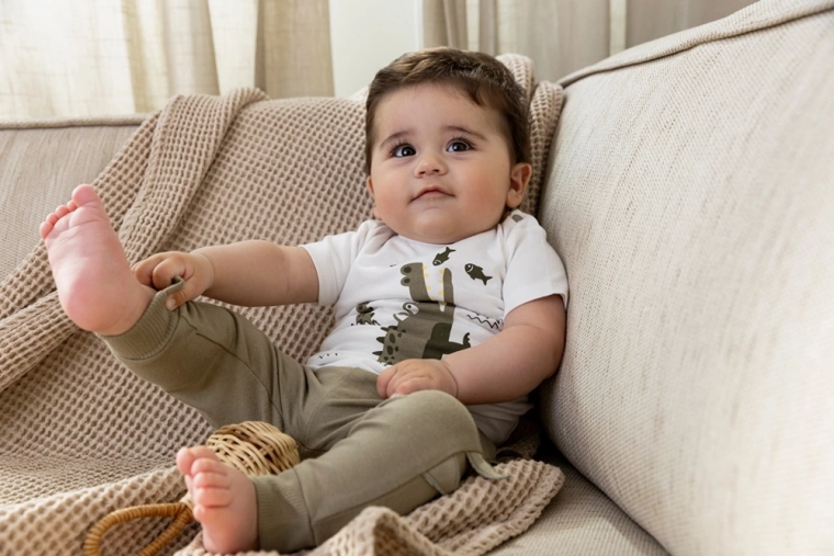 Cusături de calitate și croială confortabilă