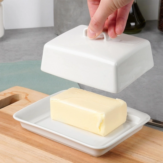 Menține untul proaspăt mai mult timp