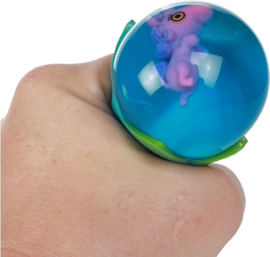 Unicorn ascuns în interior