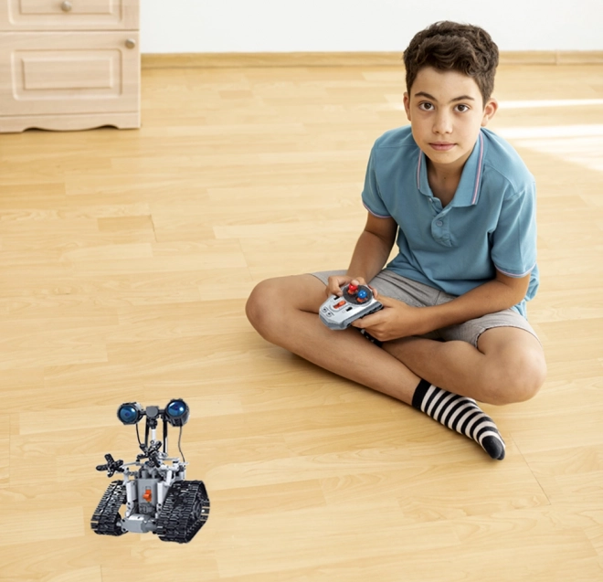 Robot cu telecomandă