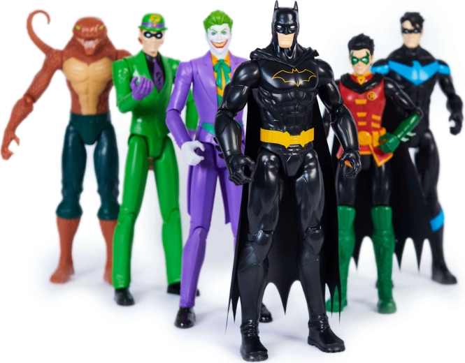 Figurine mari de 28 cm cu detalii atent lucrate