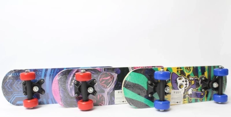 Skateboard din lemn 43 cm pentru copii și începători