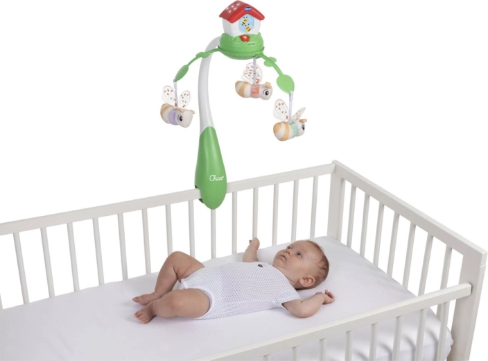 3‑în‑1: carusel, proiector și centru de activități