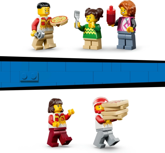 5 minifigurine și multe accesorii pentru joc de rol