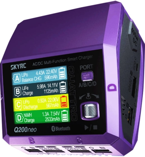 Încărcător inteligent cu patru canale SKYRC pentru acumulatori pentru modelism