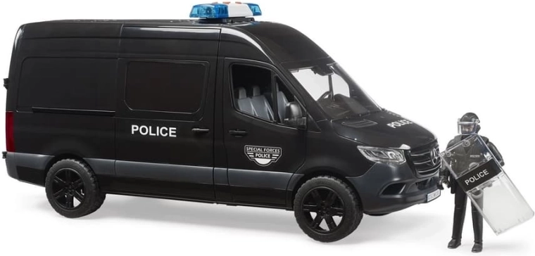 Detalii realiste și marcaje de poliție