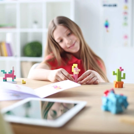 Aplicația PIXIO cu mii de idei