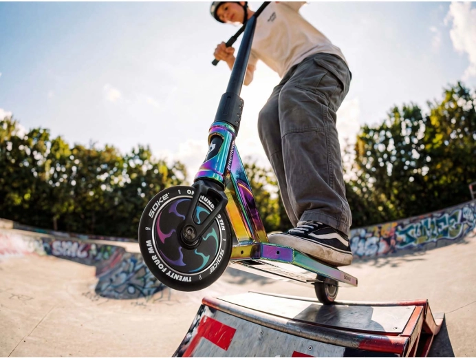 Deck boxed lat pentru grind-uri stabile