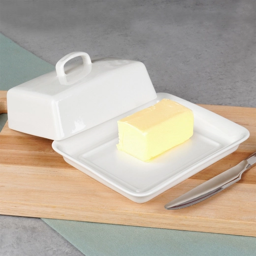 Dimensiuni practice și servire comodă