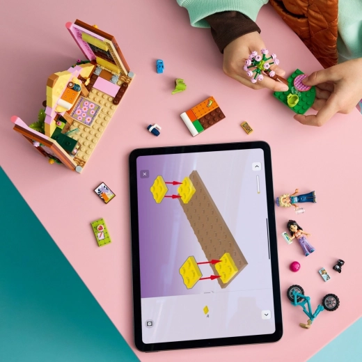Instrucțiuni digitale în aplicația LEGO Builder