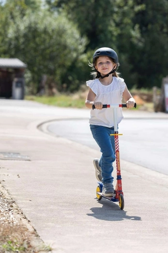 Construcție pliabilă și ușoară