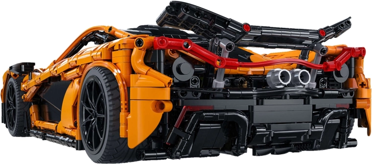 Model de display impunător la scară 1:10