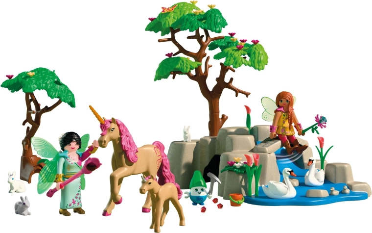 Scenă bogată cu natură și comori