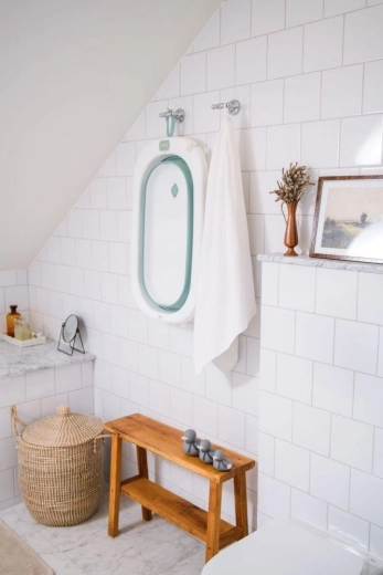 Se pliază la plat în câteva secunde