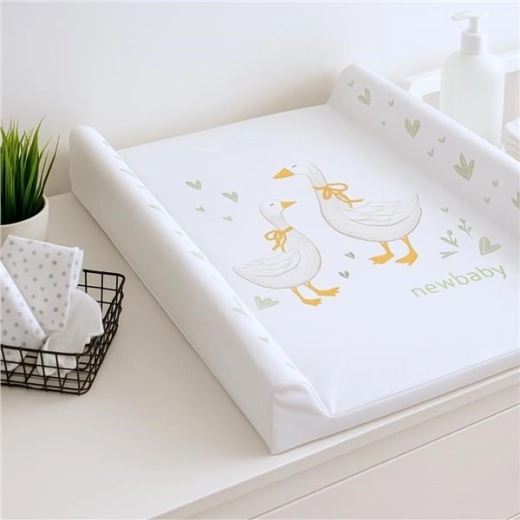 Ușoară și mobilă pentru utilizare pe comodă