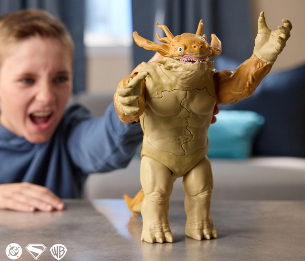 Figurină mare Kaiju cu părți mobile