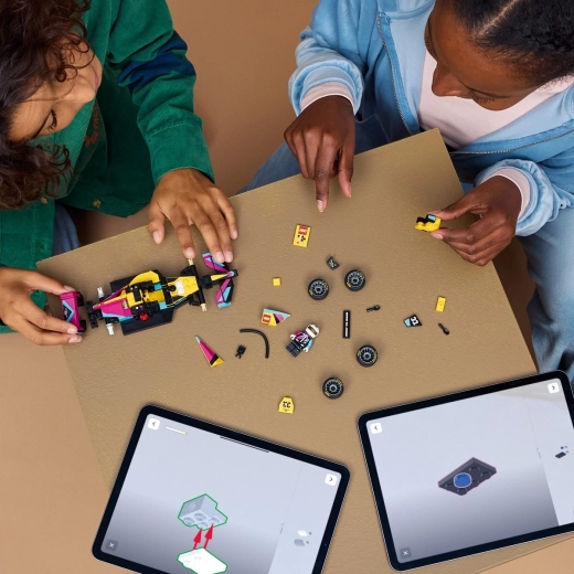 Construcție digitală cu aplicația LEGO Builder