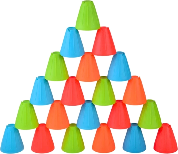 Pahare triunghiulare stivuibile