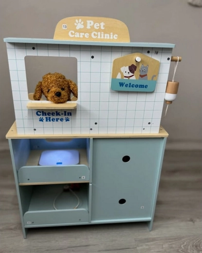 Joacă realistă de-a medicul veterinar