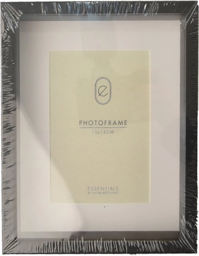 Ramă foto din lemn neagră 17 × 22 cm cu passepartout pentru foto 10 × 15 cm