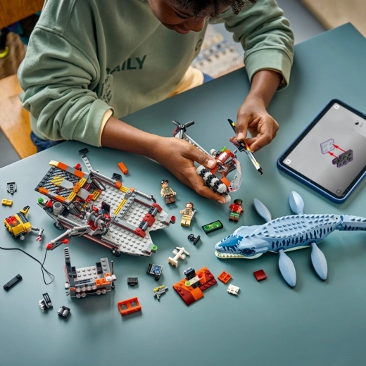 Construcție cu suportul aplicației LEGO Builder