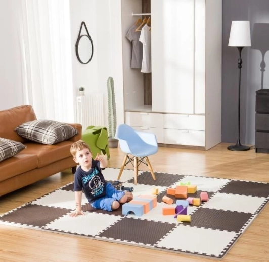 Suprafață moale și sigură pentru joacă