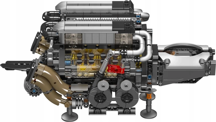 Motor W16 realist