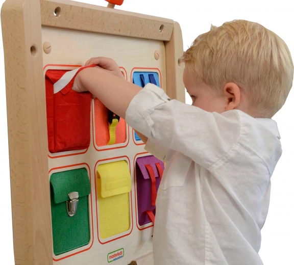 Montaj pe perete sau în sistemul Masterkidz Flex