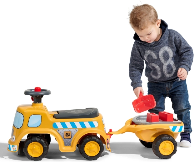 Remorcă detașabilă cu unelte