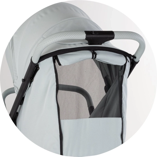 Copertină mare cu fereastră și ventilație