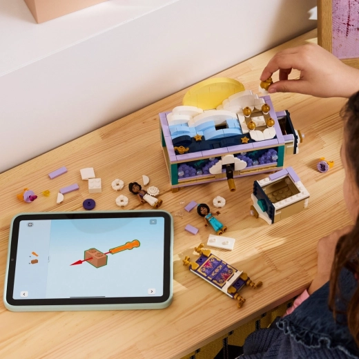 Construcție cu aplicația LEGO Builder