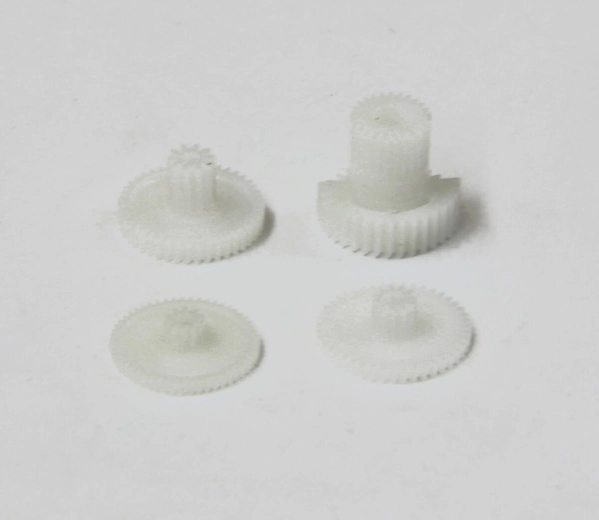 Pinioane din plastic pentru XT Mini 18 g