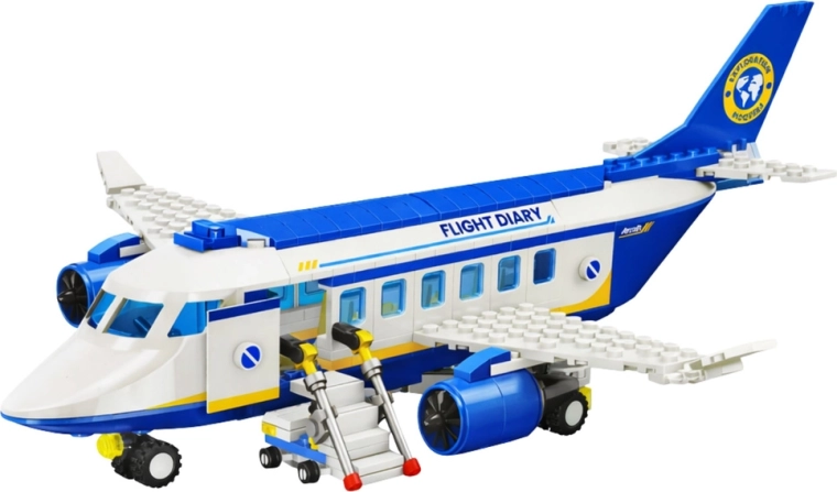 Două modele dintr-un singur set: avion sau robot
