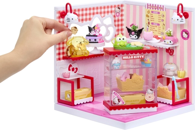 Lume miniaturală în stilul Hello Kitty
