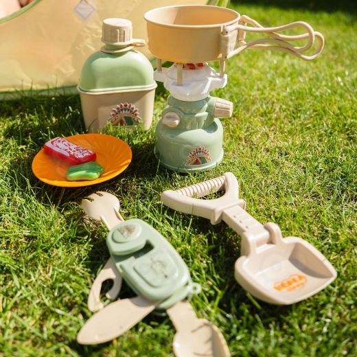 Echipament de camping pentru joacă realistă