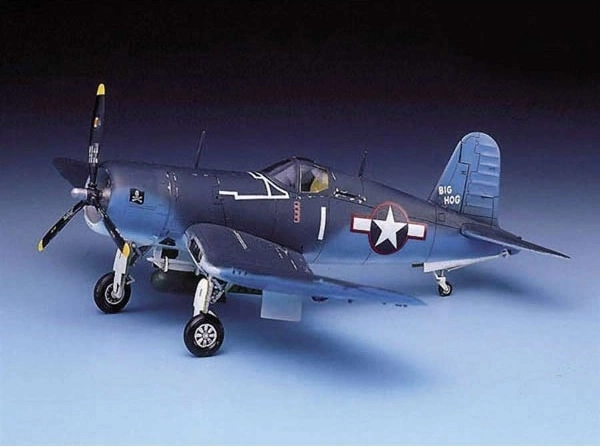 Model din plastic al avionului F4U-1 Corsair 1:72