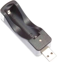 Încărcător USB pentru 3,7 V 600 mAh pentru mașini cu telecomandă CARRERA