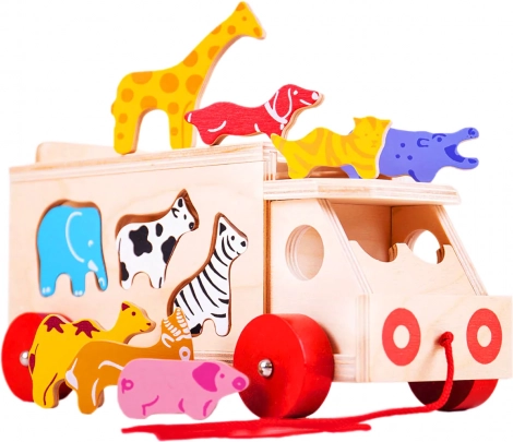 Bigjigs Toys camion din lemn de tras cu animale și sortator de forme