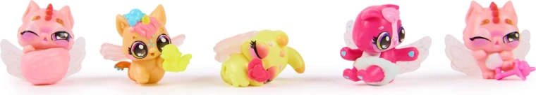 Figurine adorabile în culori vibrante