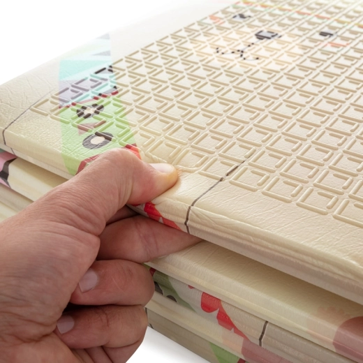 Amortizare moale și aderență pentru joacă sigură