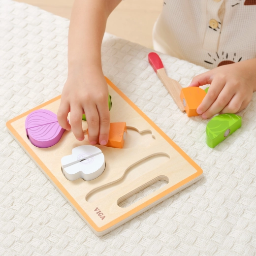 Tocător tip puzzle pentru potrivirea corectă