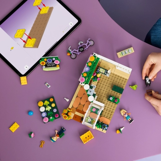 Construcție în 3D cu aplicația LEGO Builder