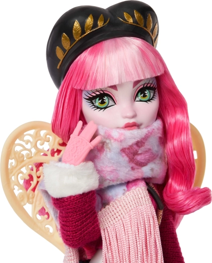 Cupid Asteria cu un styling de iarnă remarcabil