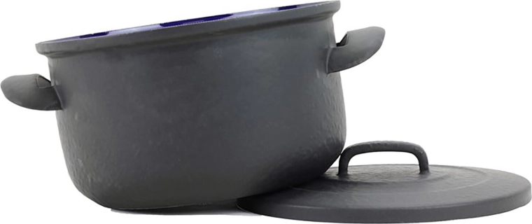 Construcție rezistentă cu capac