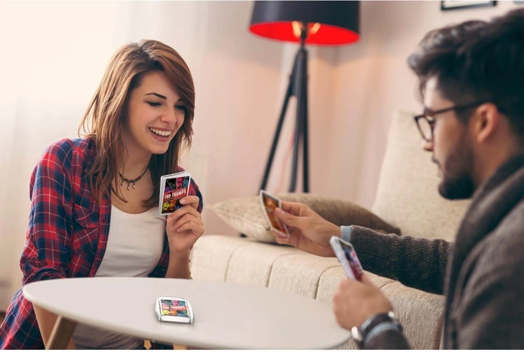 Carcasă compactă pentru călătorii