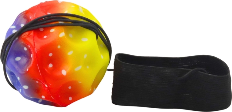 Șnurul elastic readuce mingea în mână